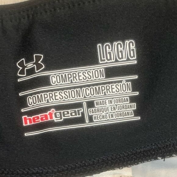 $5 add on item, Under armor heat gear compression capris sz L - Picture 13 of 13